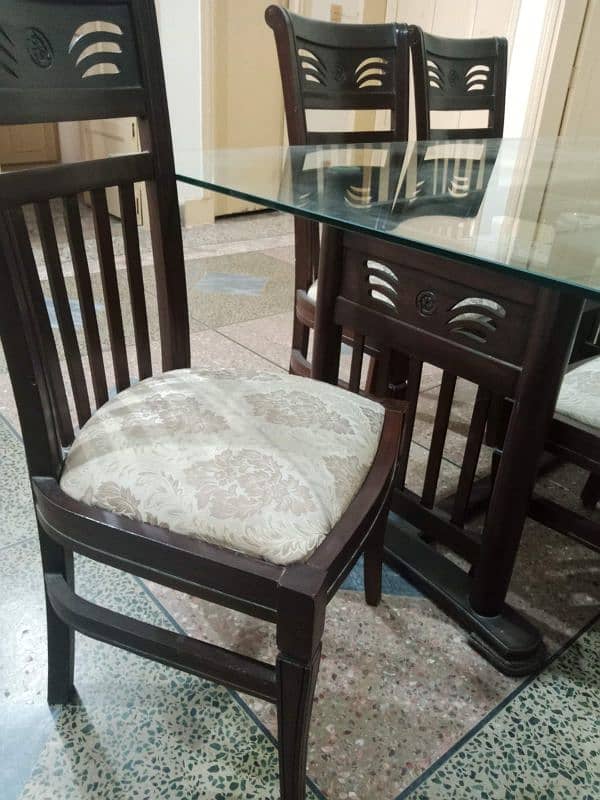 dining table with chairs 2