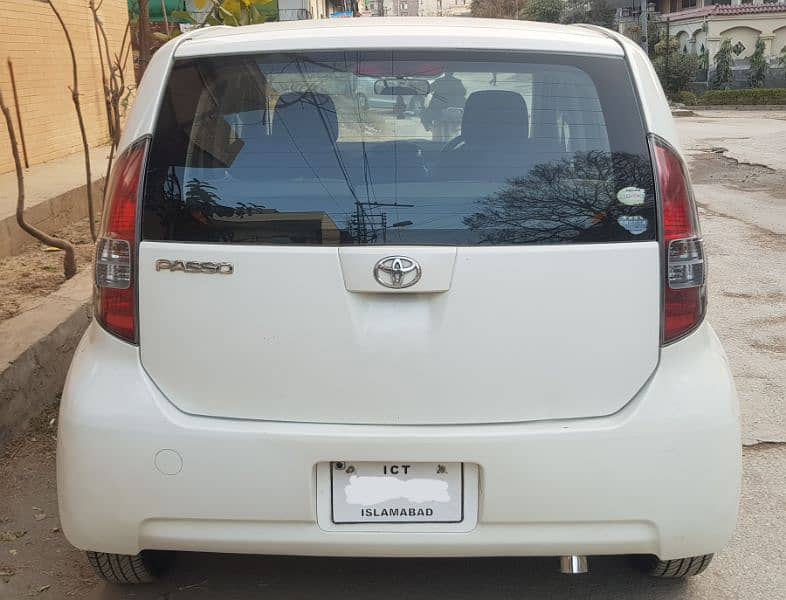 Toyota Passo 2006 / 2012 Islamabad Reg 8