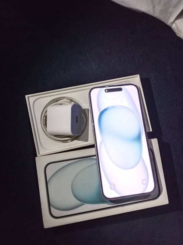 I phone 15plus 128 gb 98 halth non pta jv complete box 03116837795 3