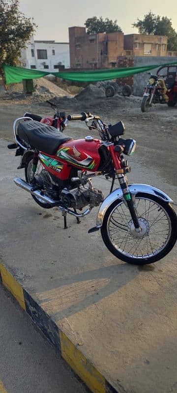 Honda CD 70 model 2022 0