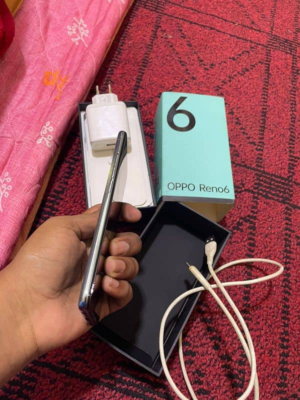 Oppo Reno 6 (8 128) 2