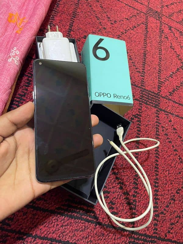 Oppo Reno 6 (8 128) 8