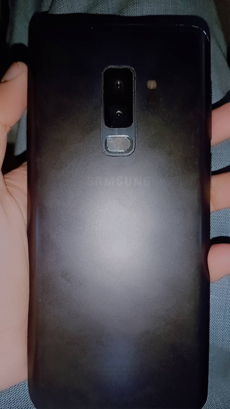 Samsung Mobile S9 Plus 1