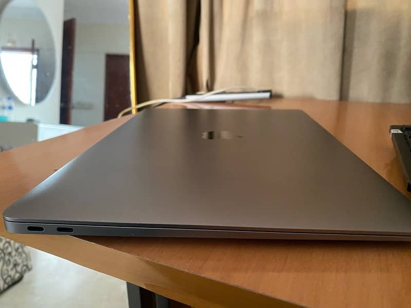 Macbook Air M1 8GB 512GB 3