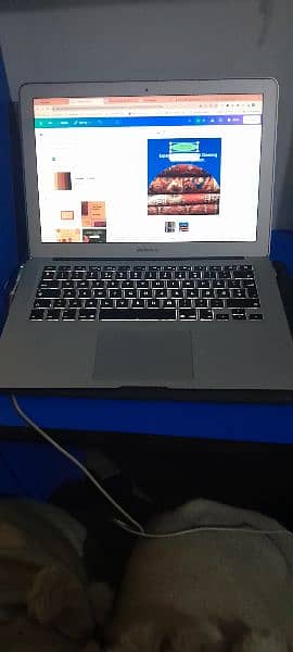 Macbook air slim for sale 0