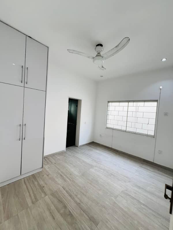 10 Marla House Available For Rent In DHA Phase 5 5