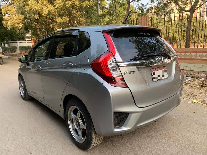 Honda Fit 2013 4