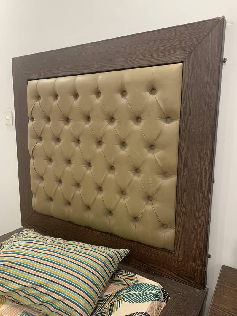 2 single bed with side tables without mattress for sell 8