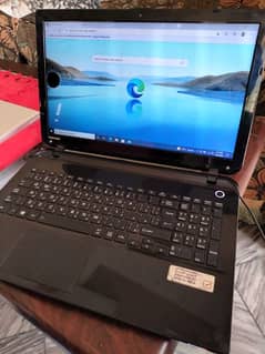 Toshiba Laptop 4GB/500GB