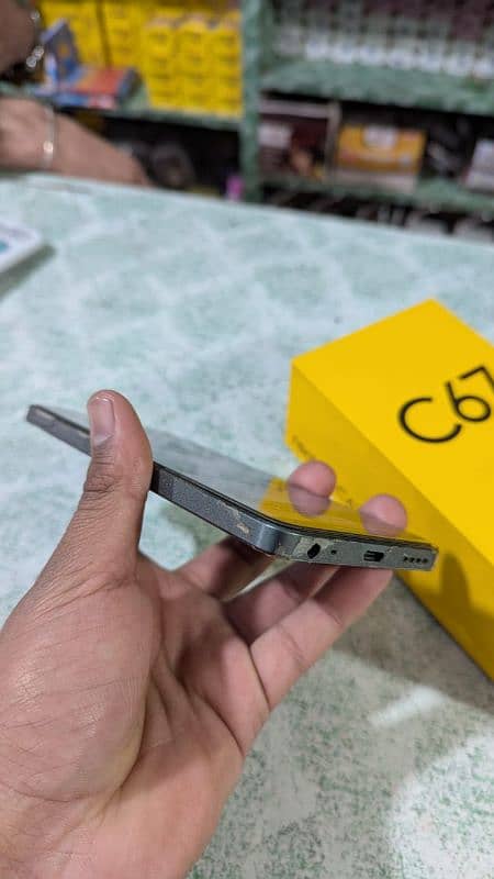 Realme C67    8/128 2