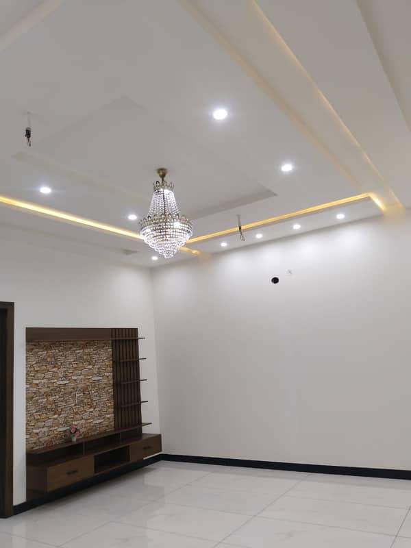 VIP 5 Marla House For Sale At Eden Executive , Lower Canal Road Faisalabad 0