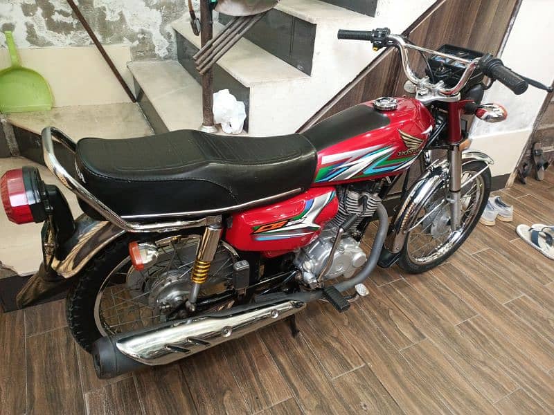 Honda 125 10/09 /2023 1