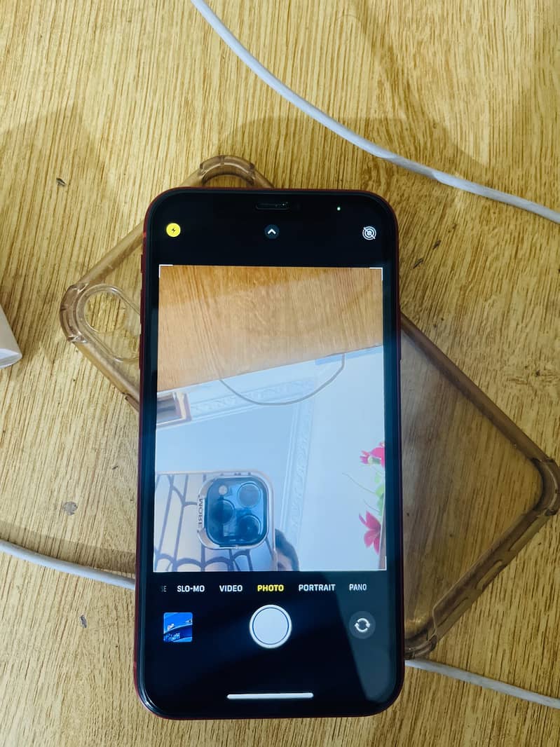 IPHONE XR 64GB JV 4