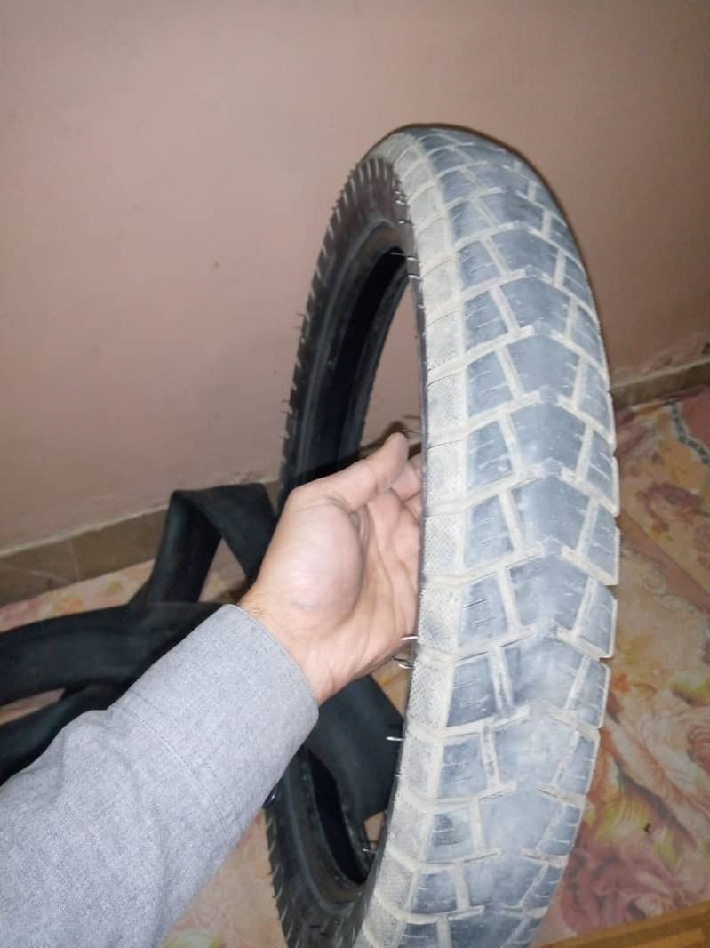 150cc Tyre and tube 1