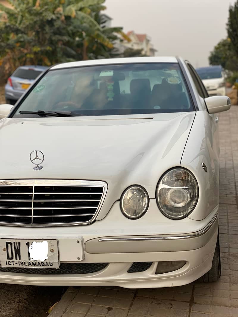 Mercedes E Class 2000 5