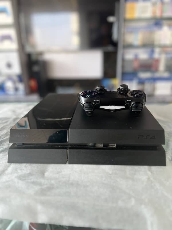 PS4 standard 500GB 9.00 jailbreak console 1