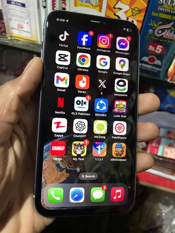 iphone 11 Jv 64gb for sale 7