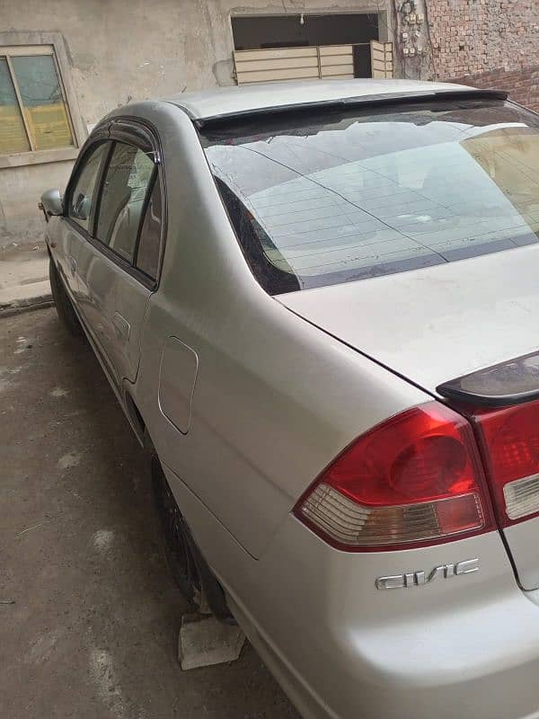 Honda Civic EXi 2005 9