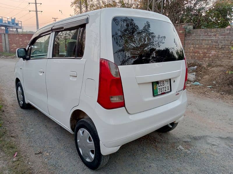 Suzuki Wagon R VXL Model 2017 (2nd Owner Name WagonR) 5