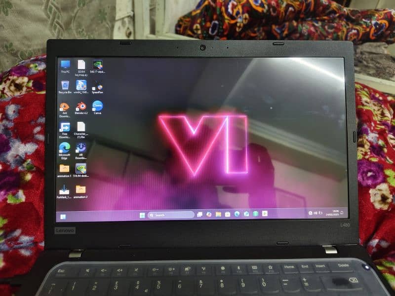 lenova L 480 i5 8th gen laptop like new condition with 8gb ram 1