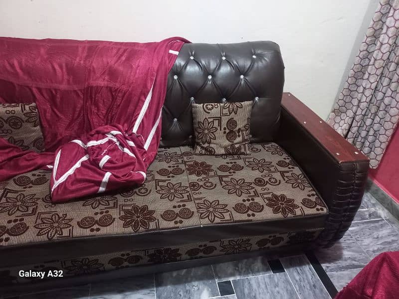 5 seater sofa for sale 4