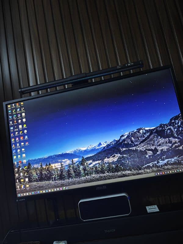 Asus 27" LCD with 2k 75hz 0