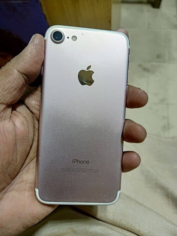 iphone 7 32Gb Official PTA approved only Mobile 1