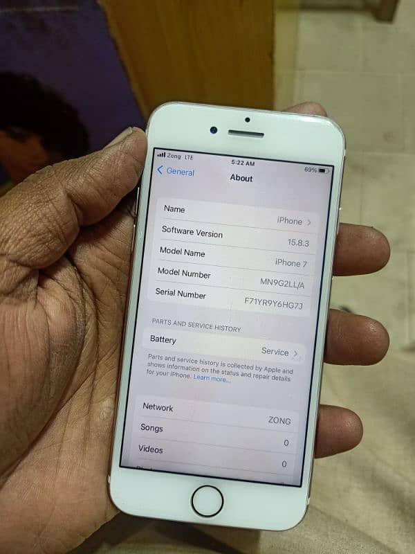 iphone 7 32Gb Official PTA approved only Mobile 2