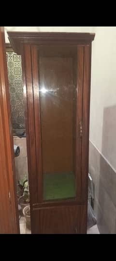 Divider in good condition urgent sale