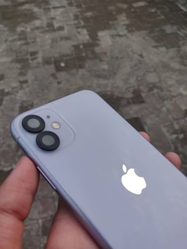 IPhone 11 0