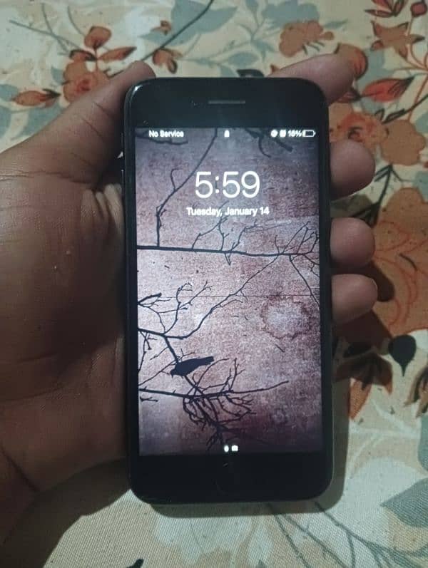 iphone 7 urgent sale 2