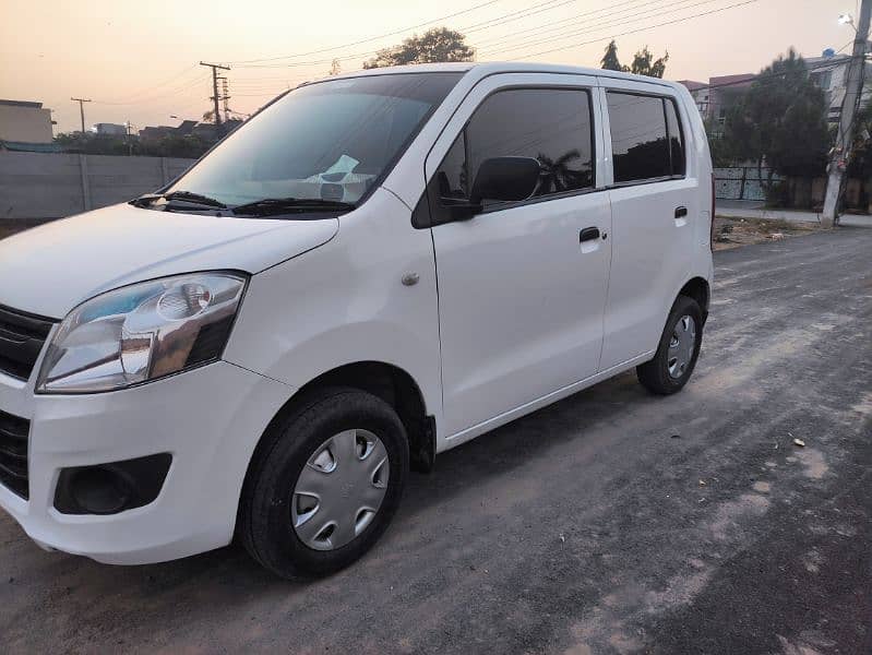 Suzuki Wagon R 2018 4