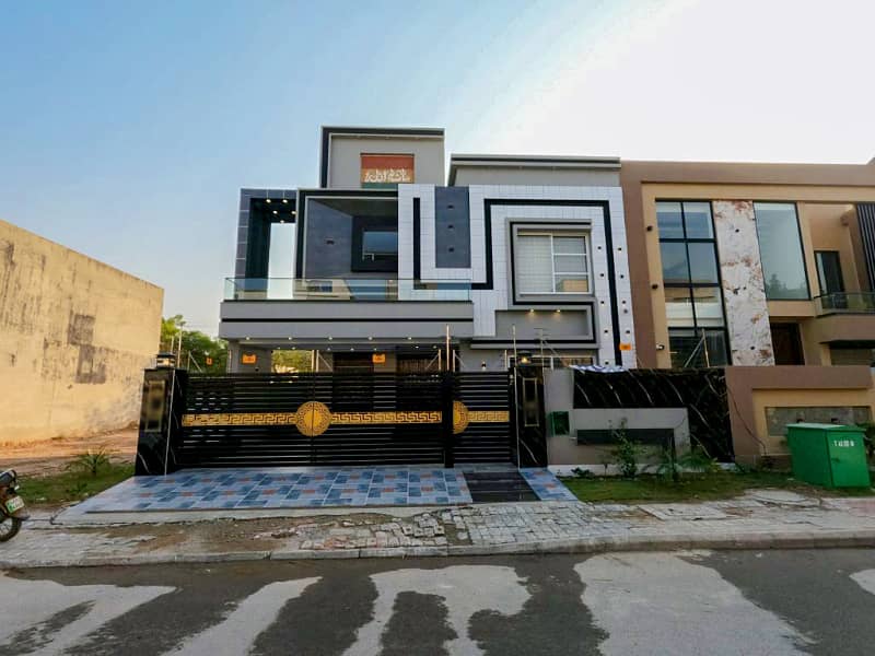 Investor Rate 10 Marla Brand New House For Sale In Awais Qarni Block Of Bahria Town Lahore 0