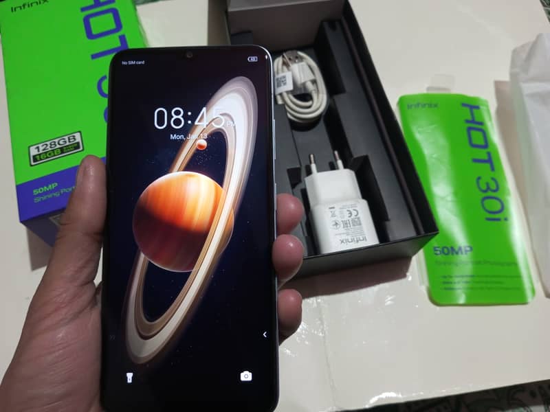 Infinix Hot 30i 8+8/128 In Warranty 3