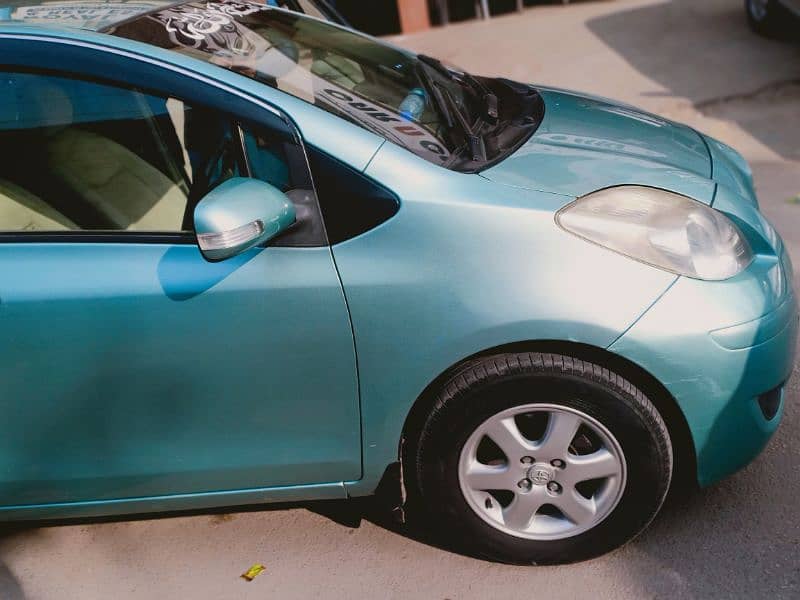 Toyota vitz 2009/2013.2014 register 2