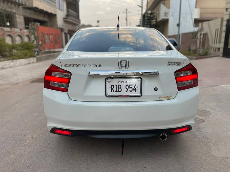 Honda City Aspire Prosmatec 1.5 i-VTEC 2016 Model Excellent Condition 1