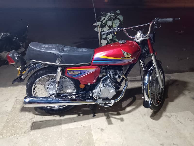 i am selling my 125 2012 4