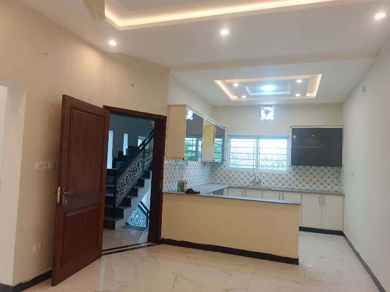 Banigala 9 Marla Brand new Double story house available for sale 11