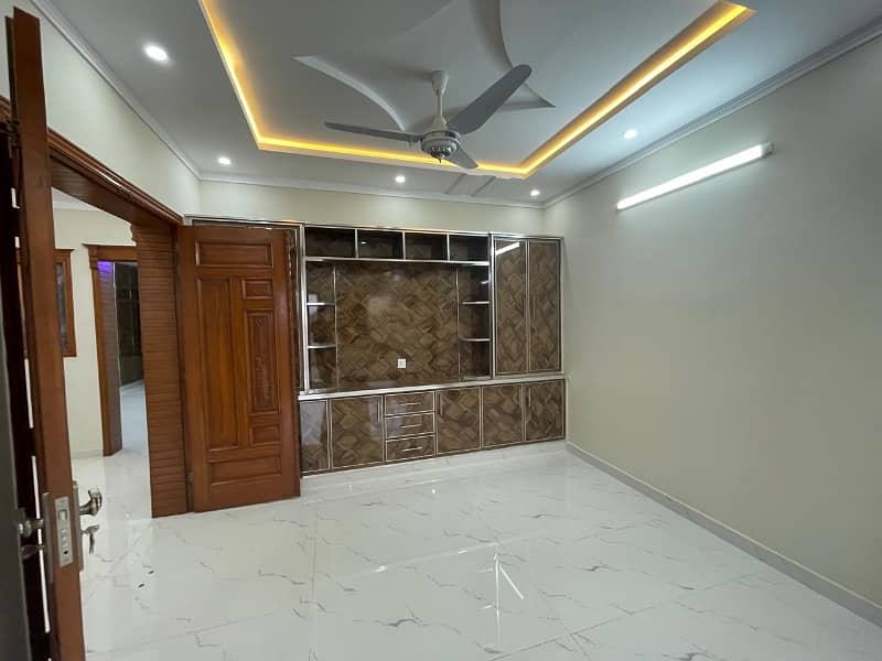 10 Marlas House For Sale In D. 12 4