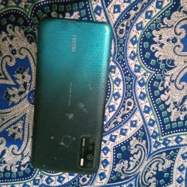 Tecno spark 5pro 4