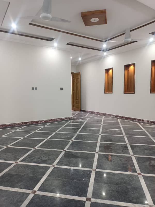 Bani Gala 12 Marla Upper Portion Available For Rent 1