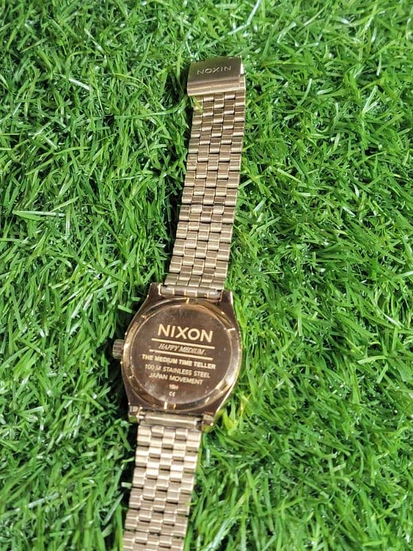 Nixon 9