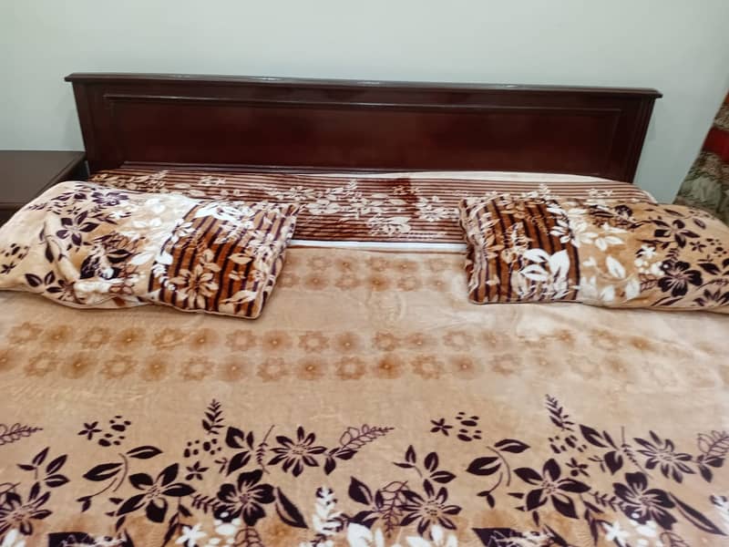 King Size Solid wood Bed with side Tables 0