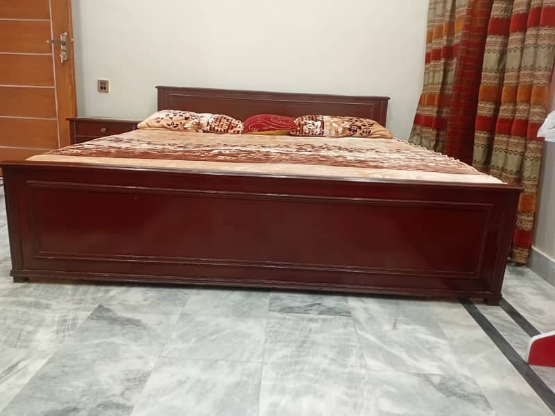 King Size Solid wood Bed with side Tables 8