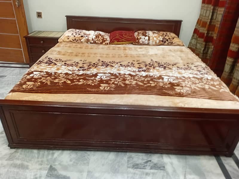 King Size Solid wood Bed with side Tables 9