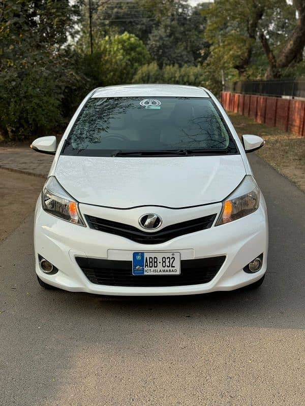 Toyota Vitz 2014 0