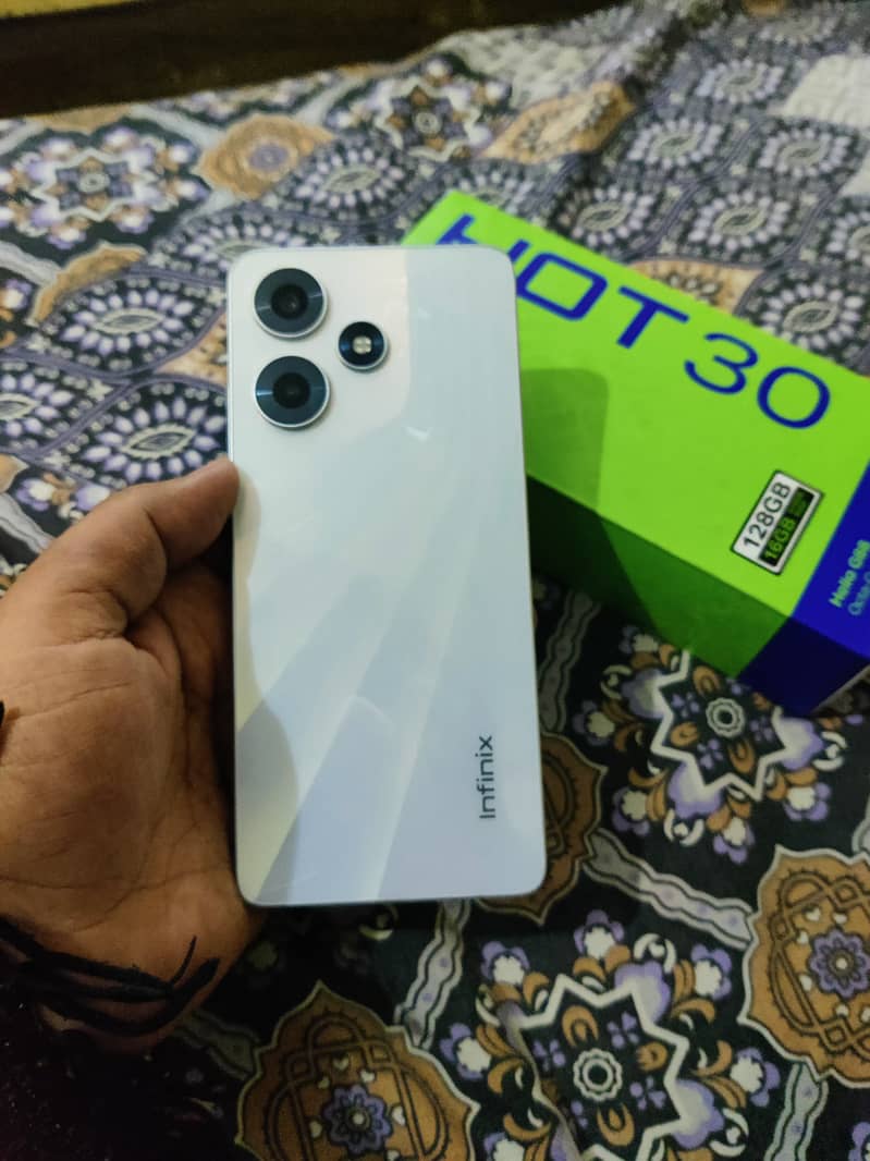 Infinix Hot 30 Gaming 1