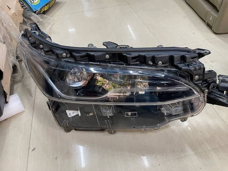 Toyota Fortuner sigma original headlight available 3