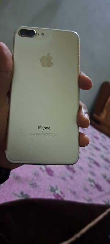 i phone 7plus 4