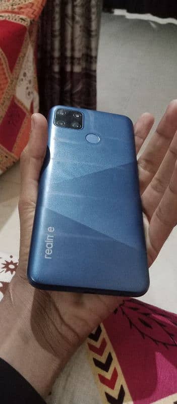 Realme C12 4